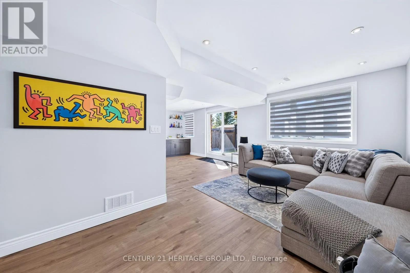 244 GORD CLELLAND GATE