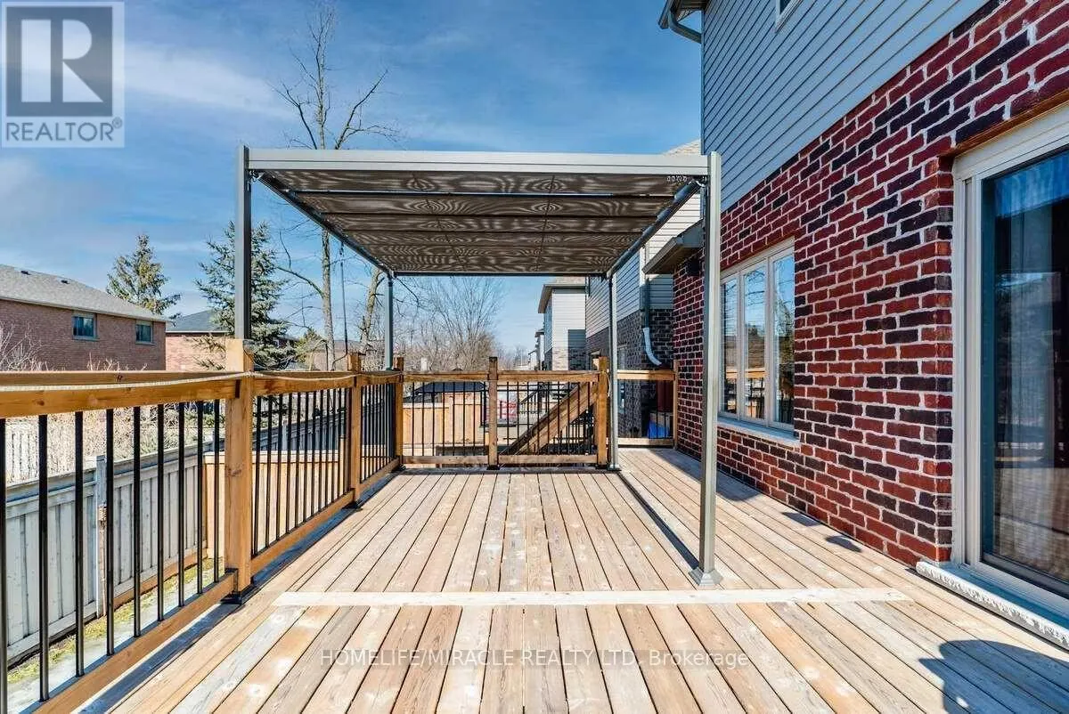 32 CARLETON TRAIL