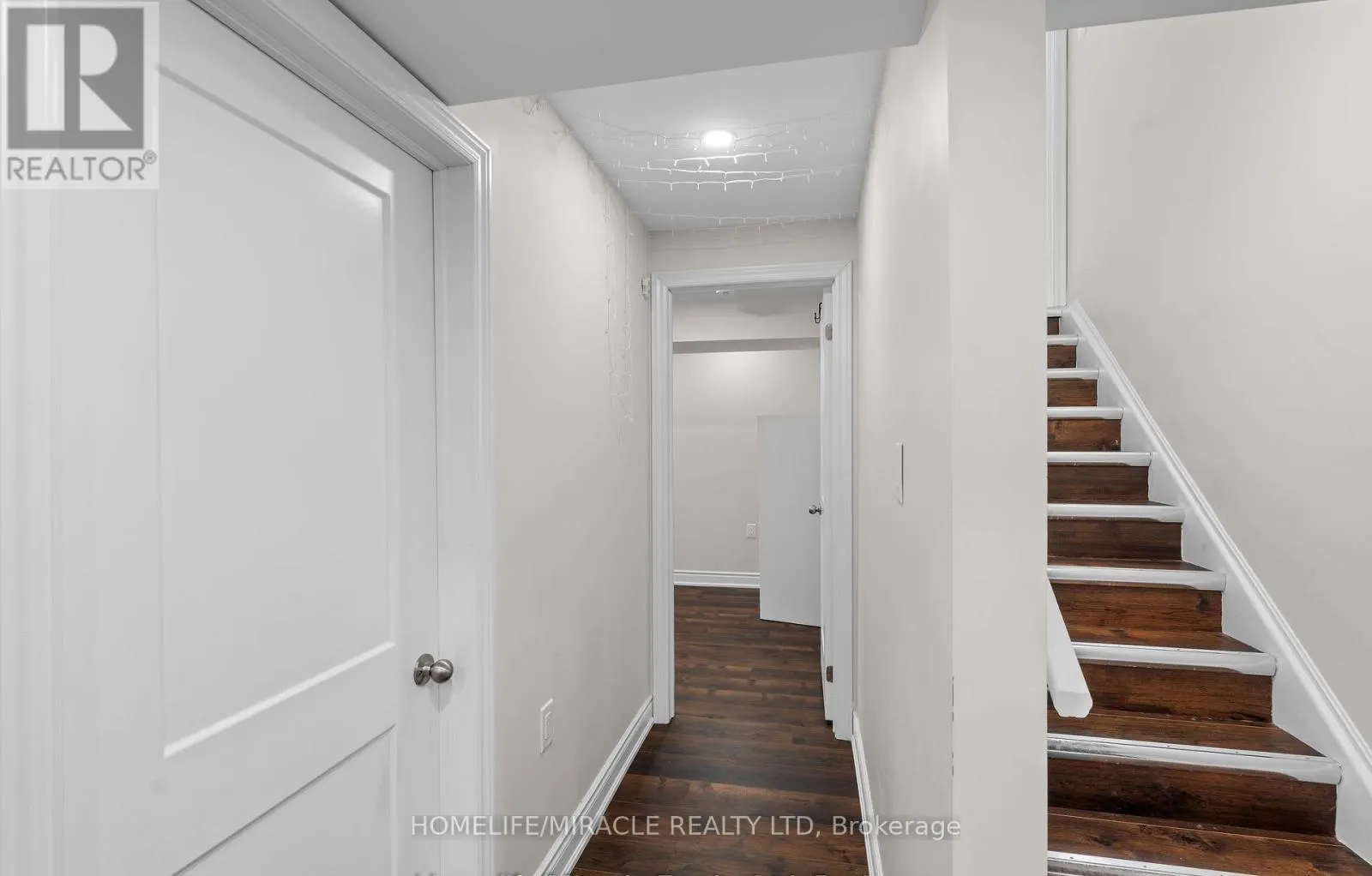 32 CARLETON TRAIL