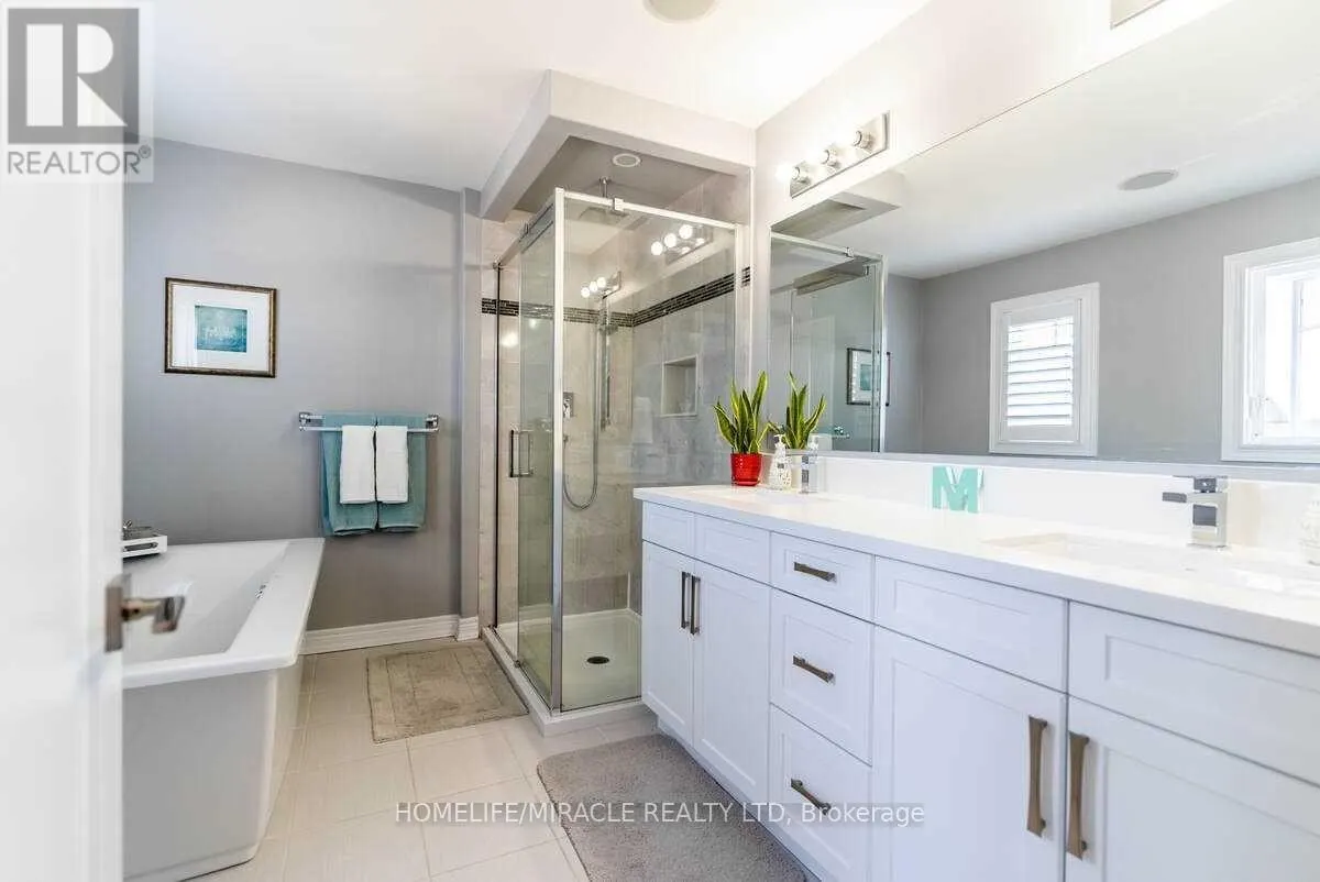 32 CARLETON TRAIL