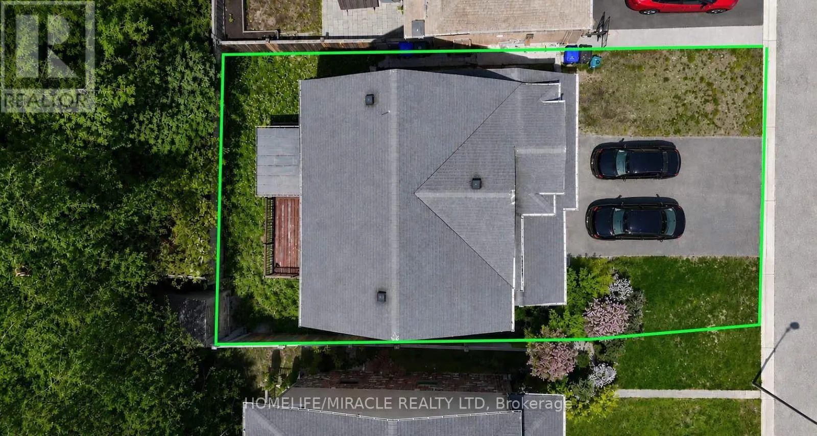 32 CARLETON TRAIL