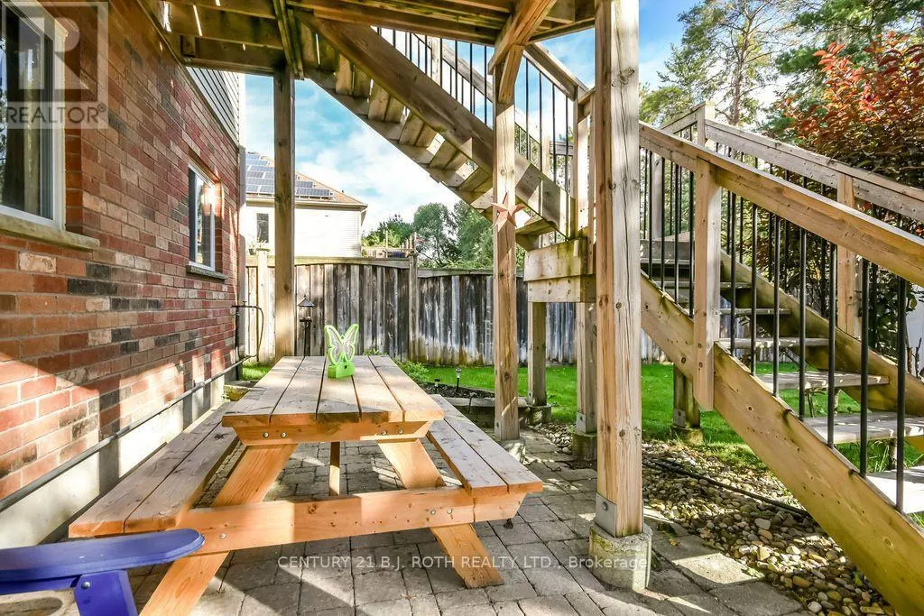 21 ARMEDA CLOW CRESCENT