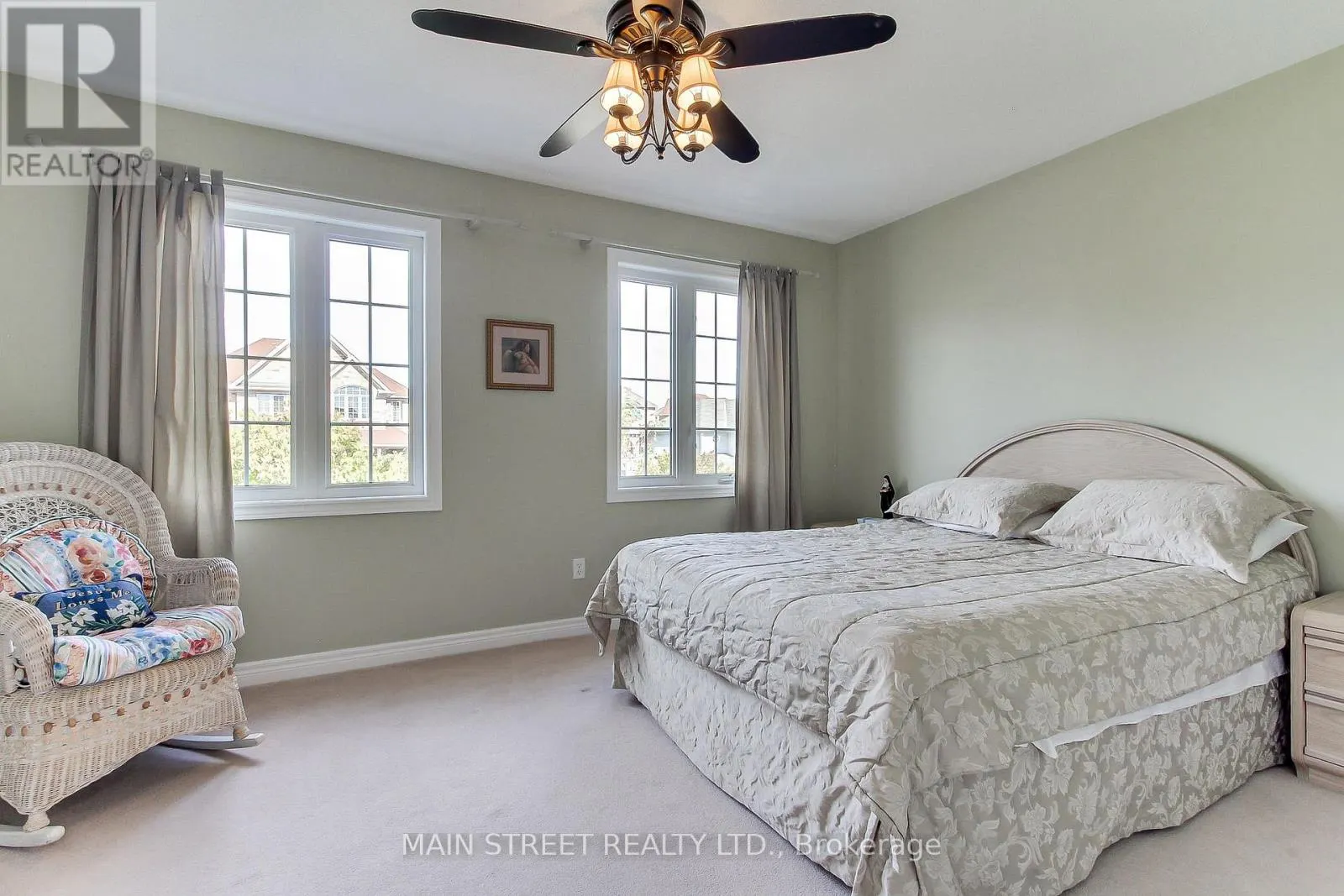 65 IAN DRIVE