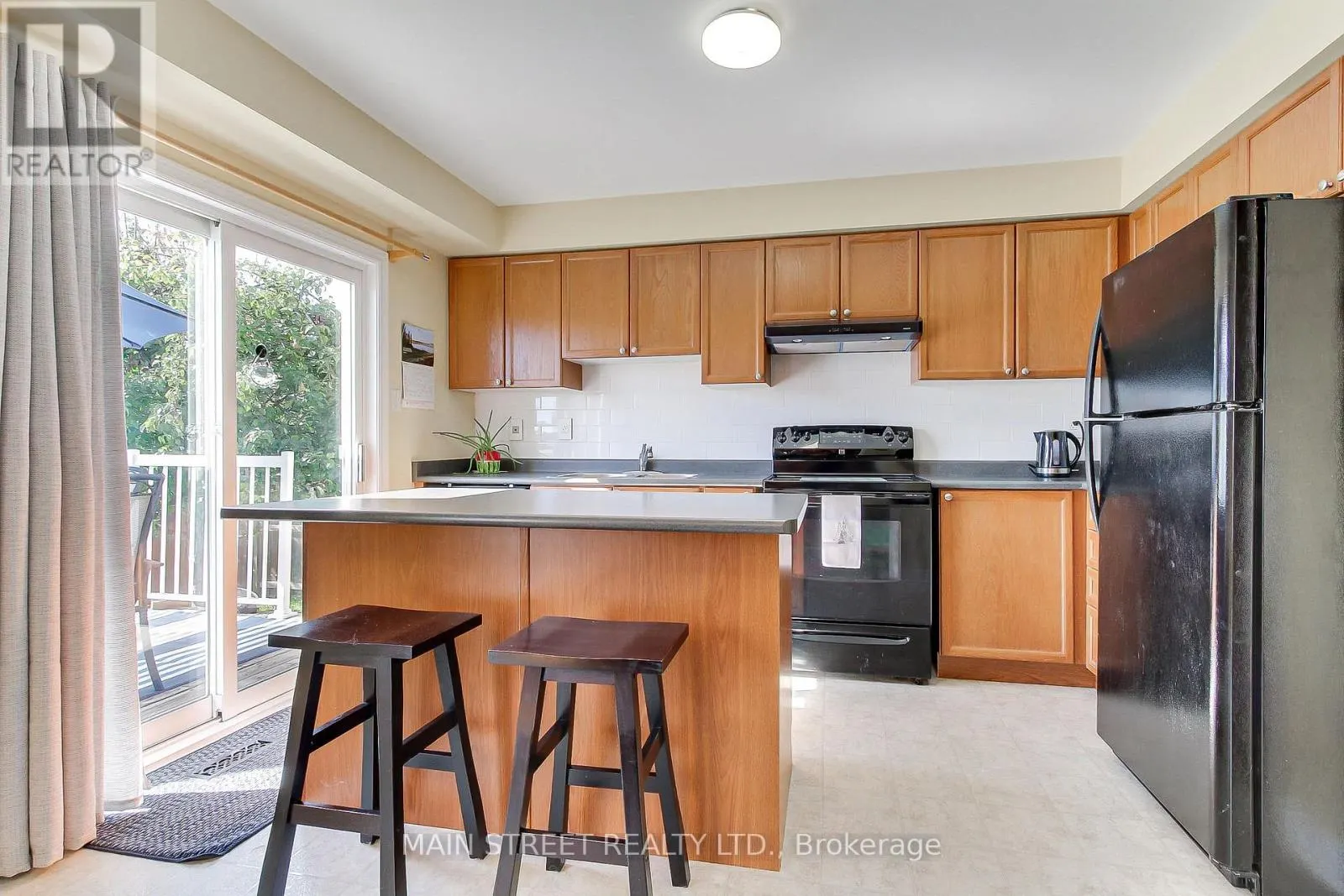 65 IAN DRIVE