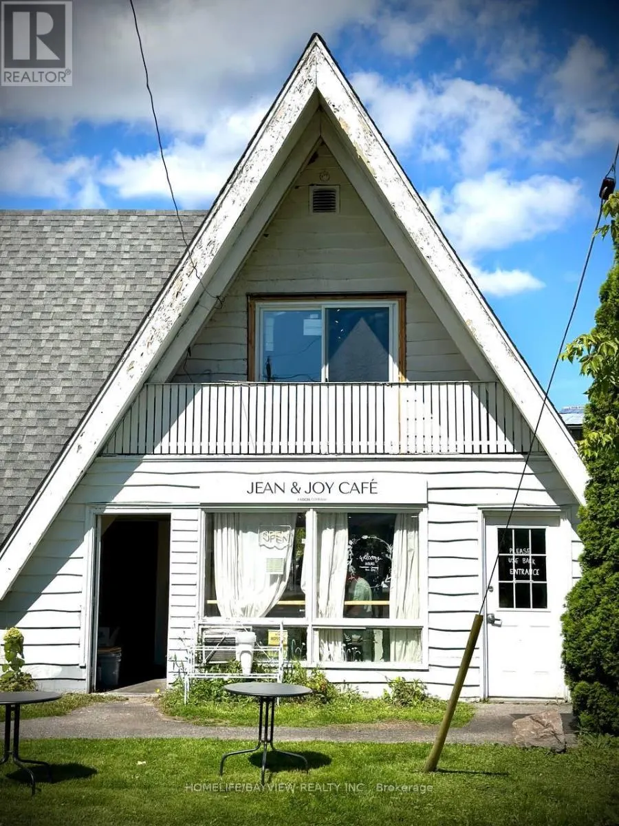 1119 POPLAR DRIVE
