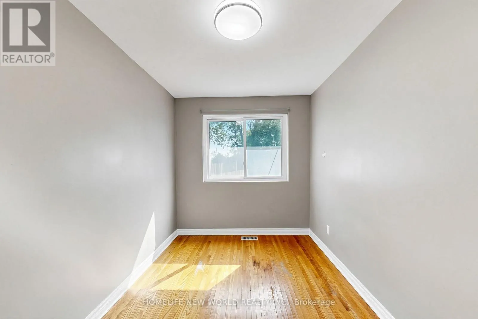 65 WALTER AVENUE