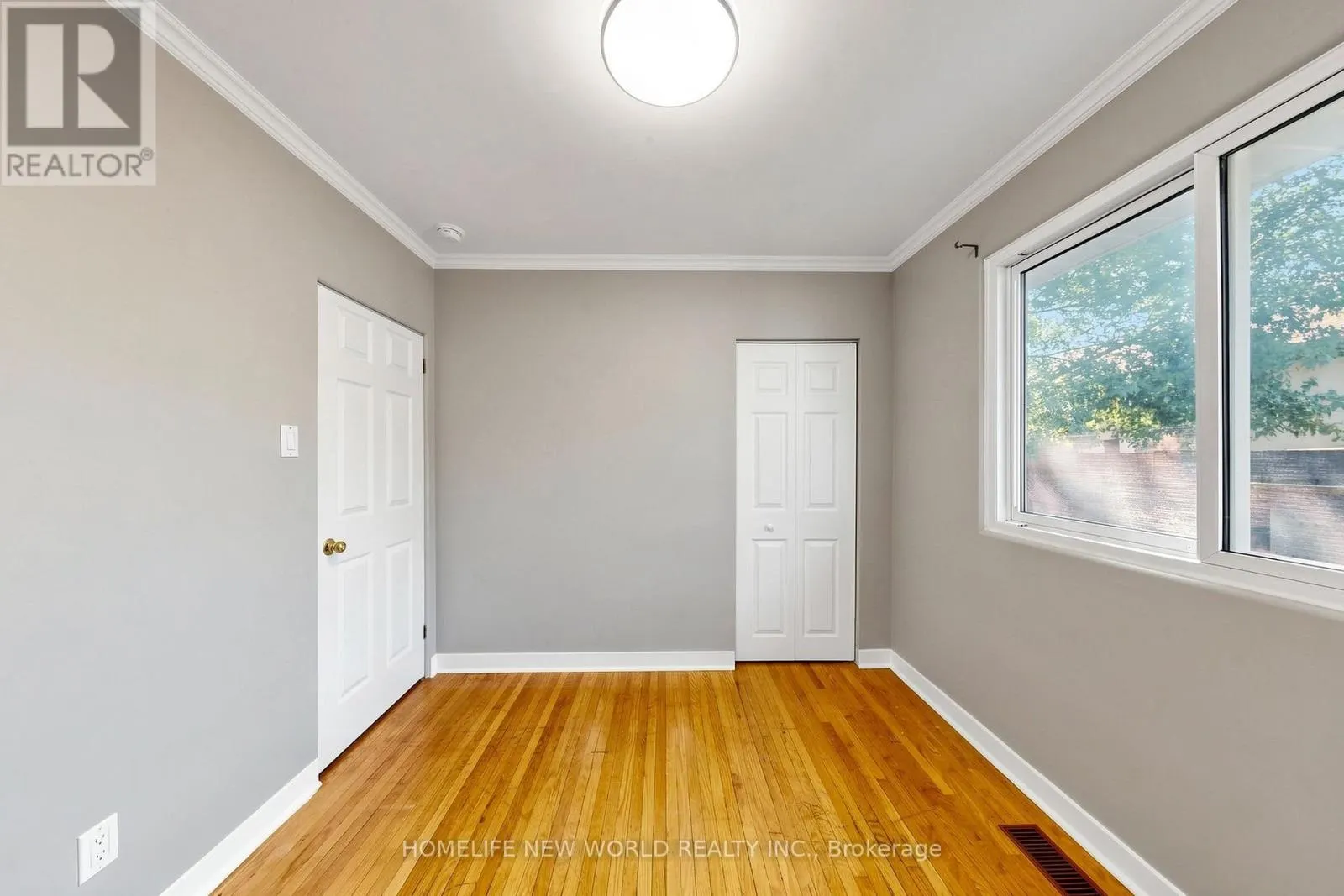 65 WALTER AVENUE