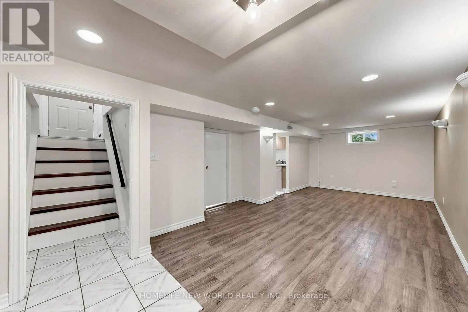 65 WALTER AVENUE