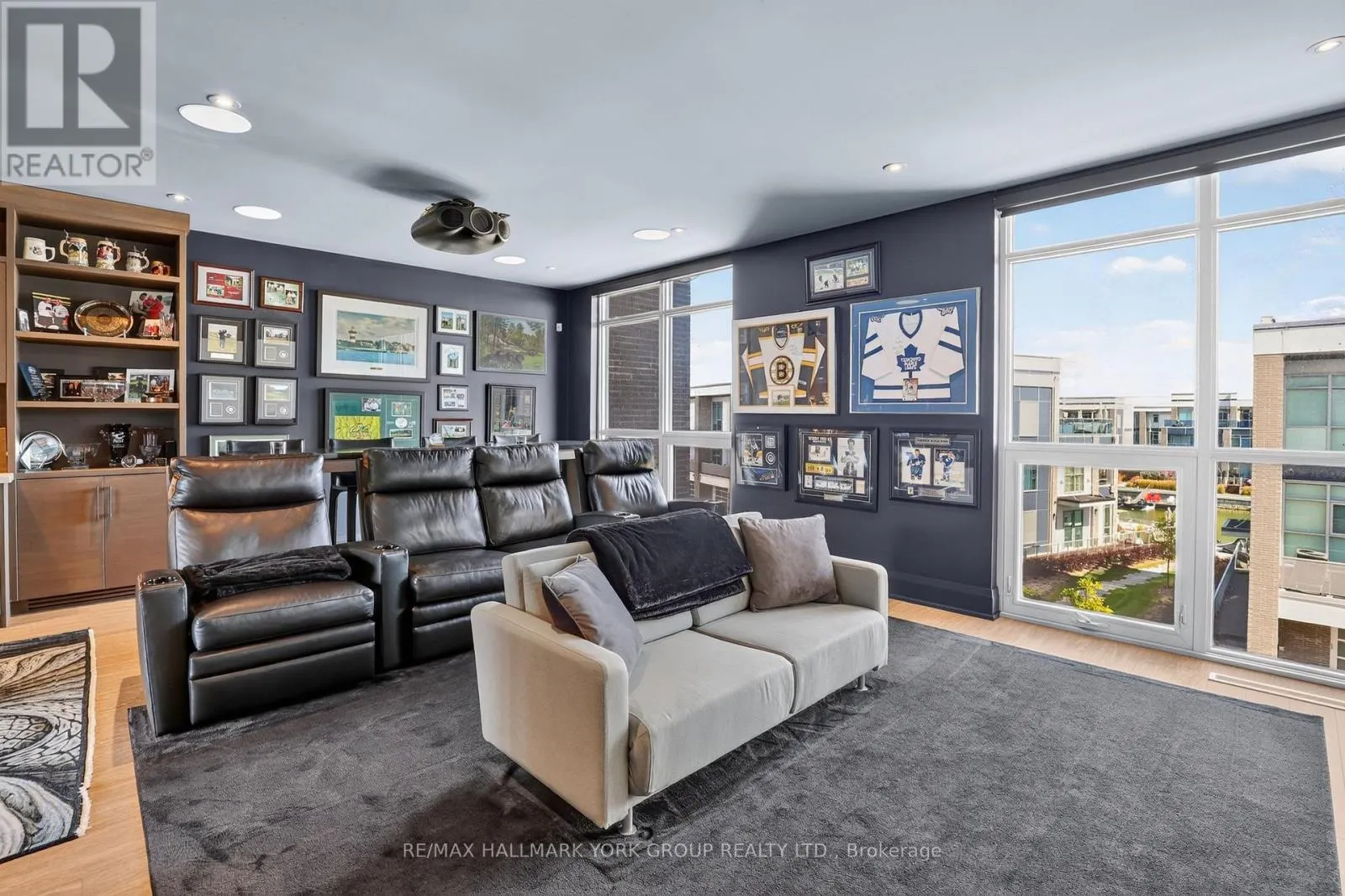 3764 FERRETTI COURT