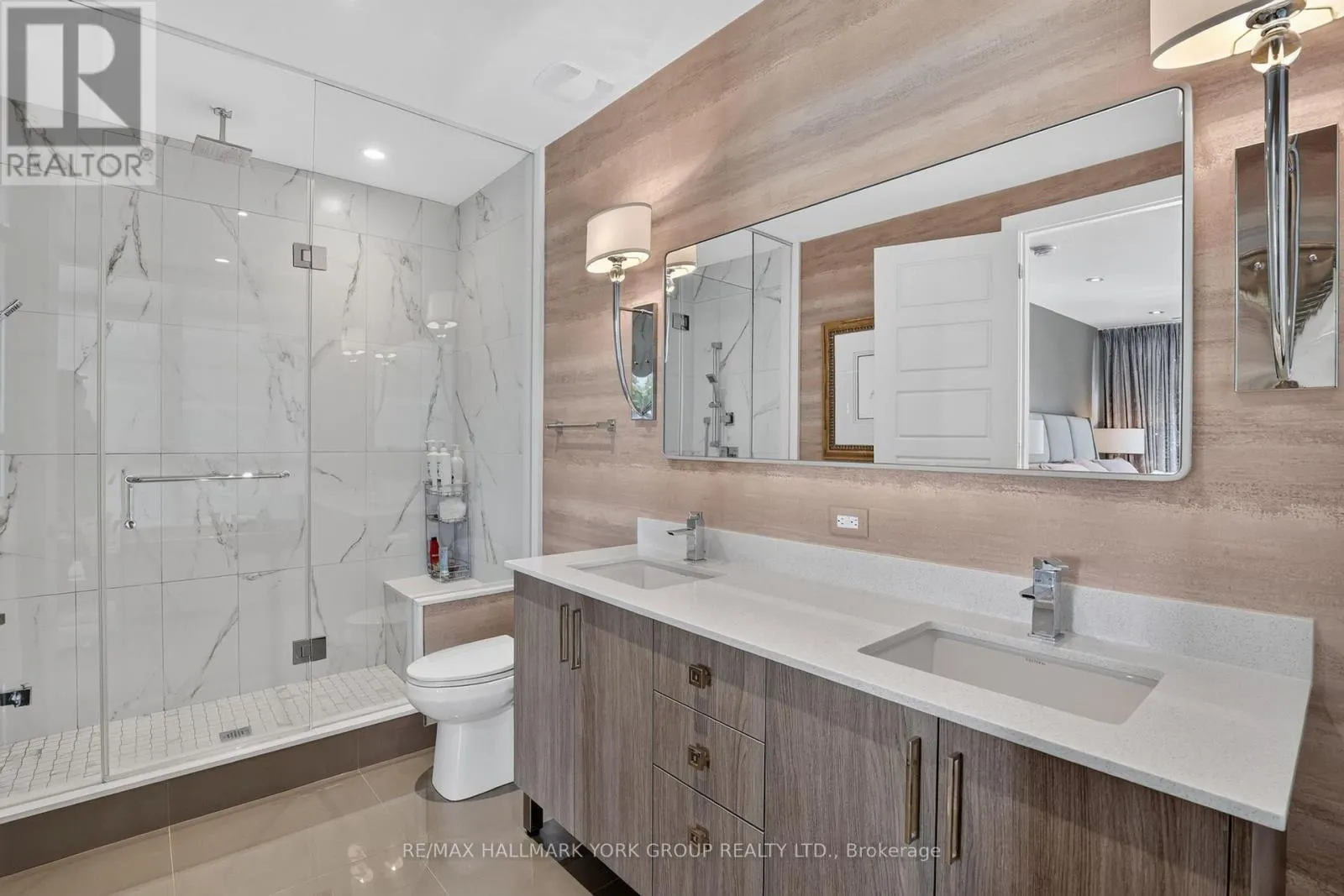 3764 FERRETTI COURT