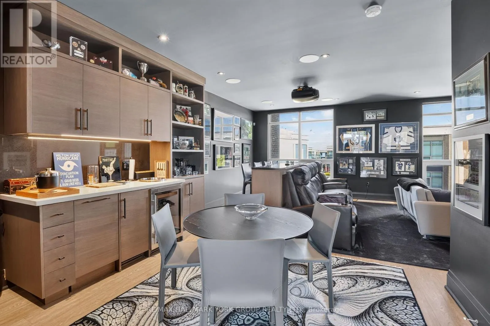3764 FERRETTI COURT