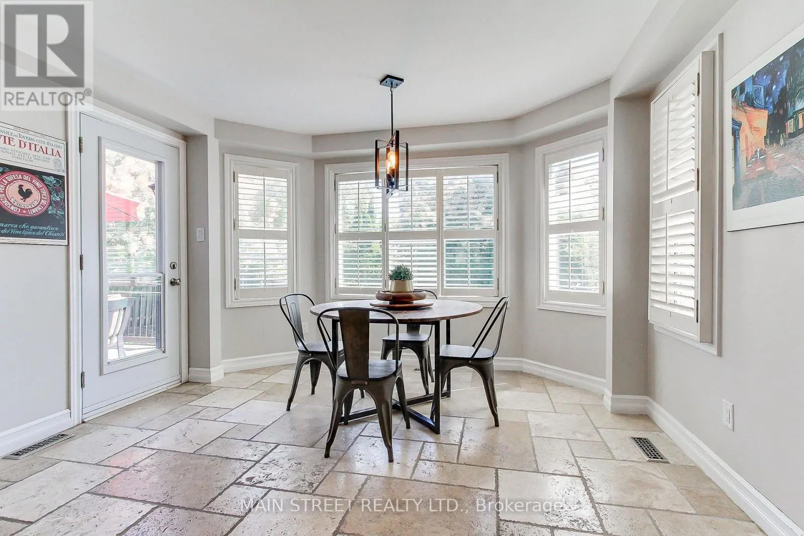 14 MCGEE CRESCENT