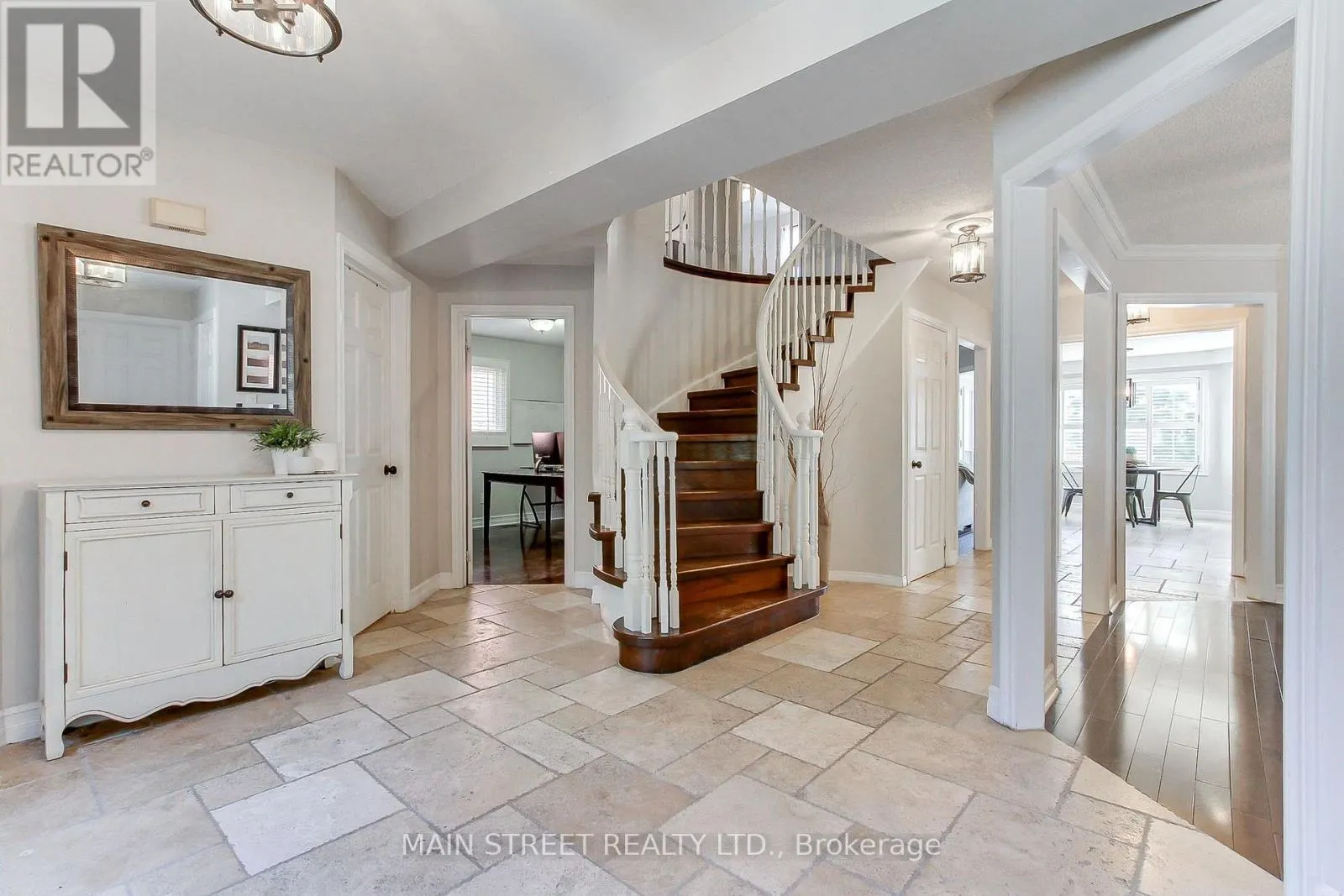 14 MCGEE CRESCENT
