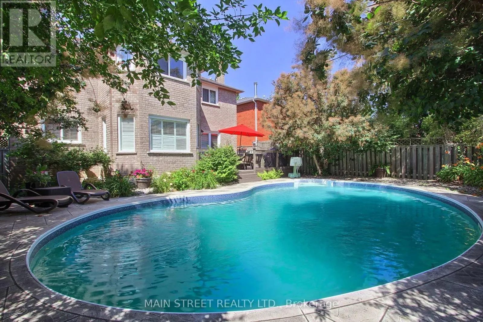 14 MCGEE CRESCENT
