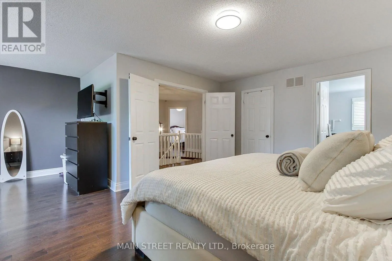 14 MCGEE CRESCENT