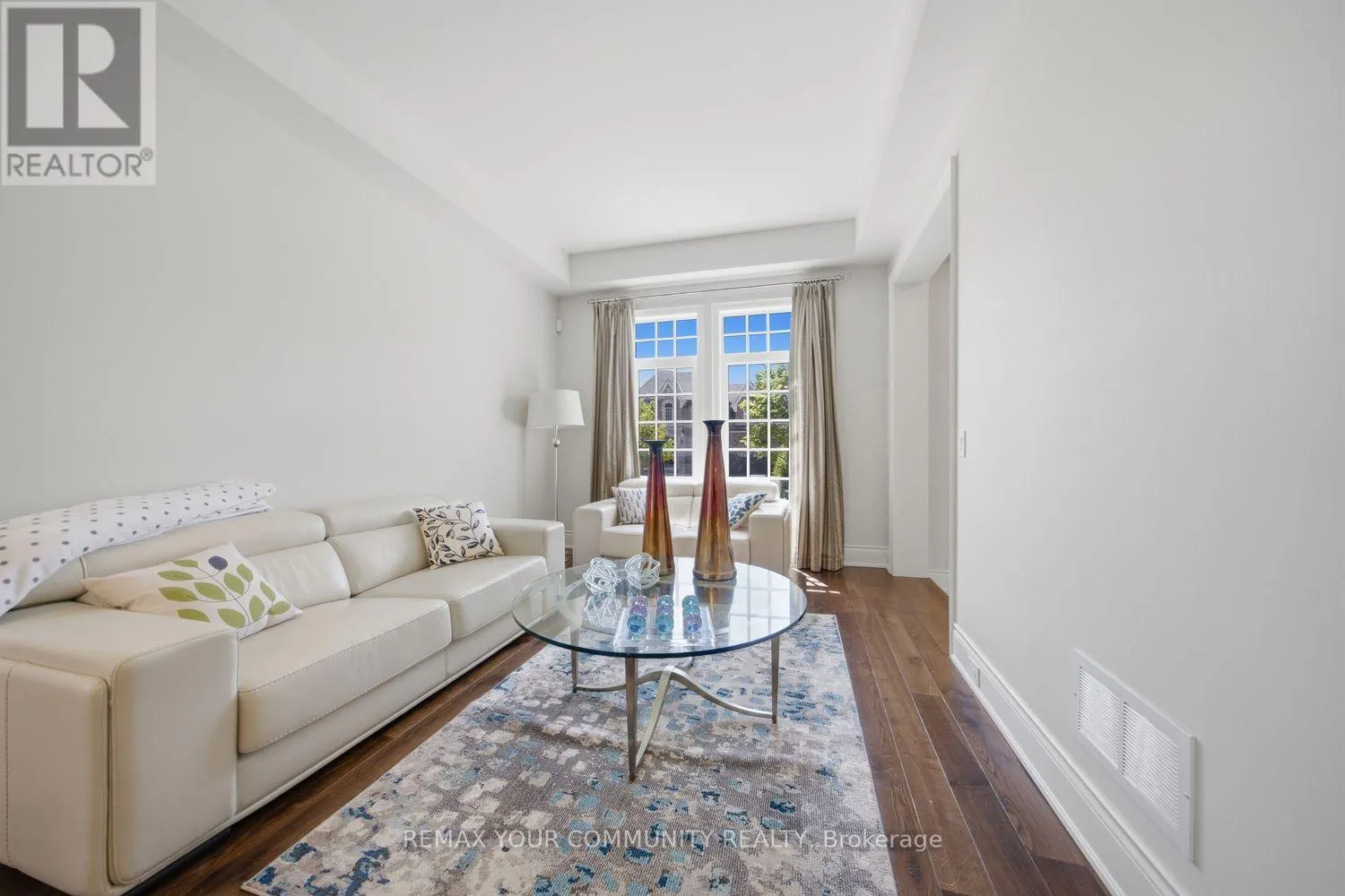 35 ANNSLEYWOOD COURT