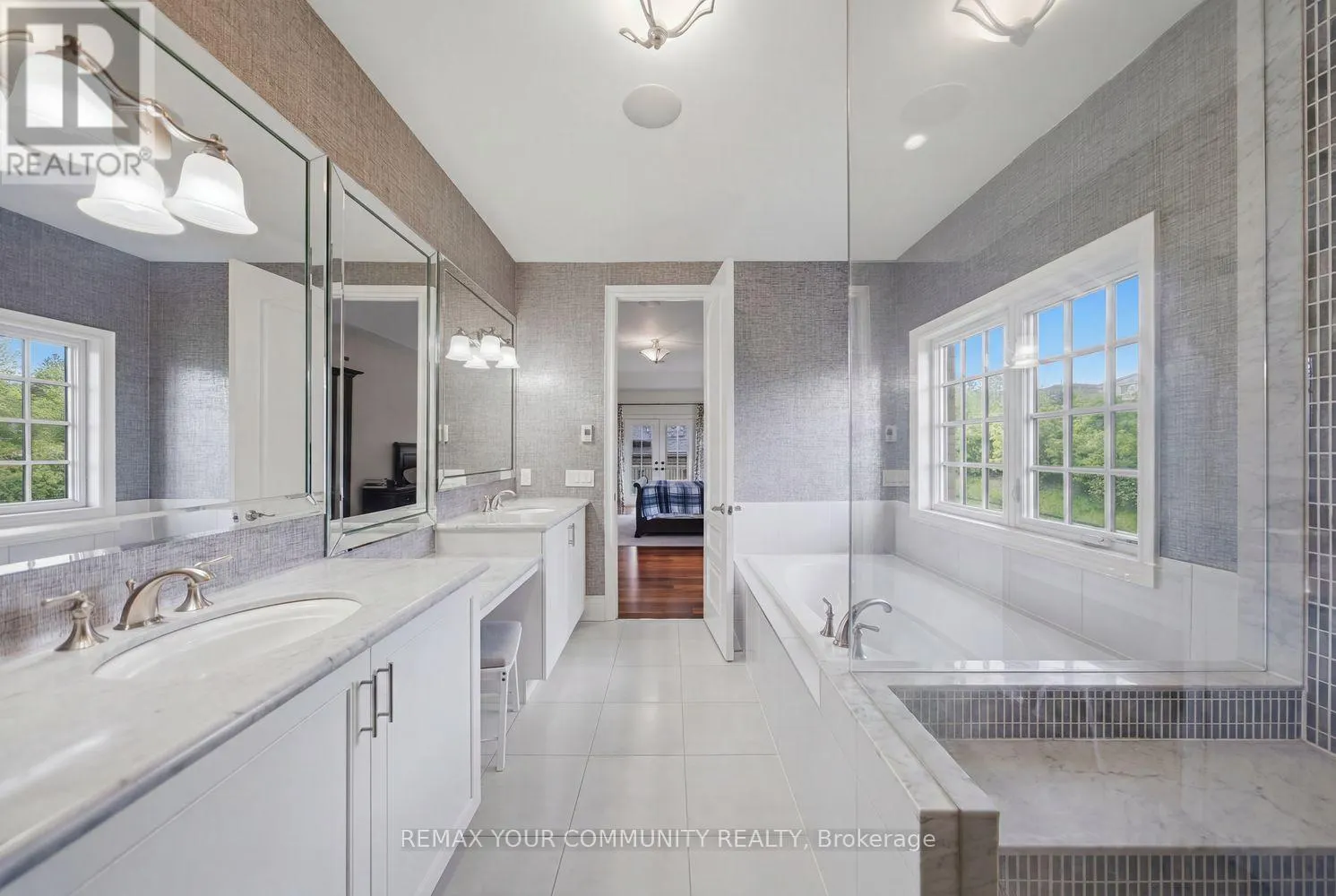 35 ANNSLEYWOOD COURT
