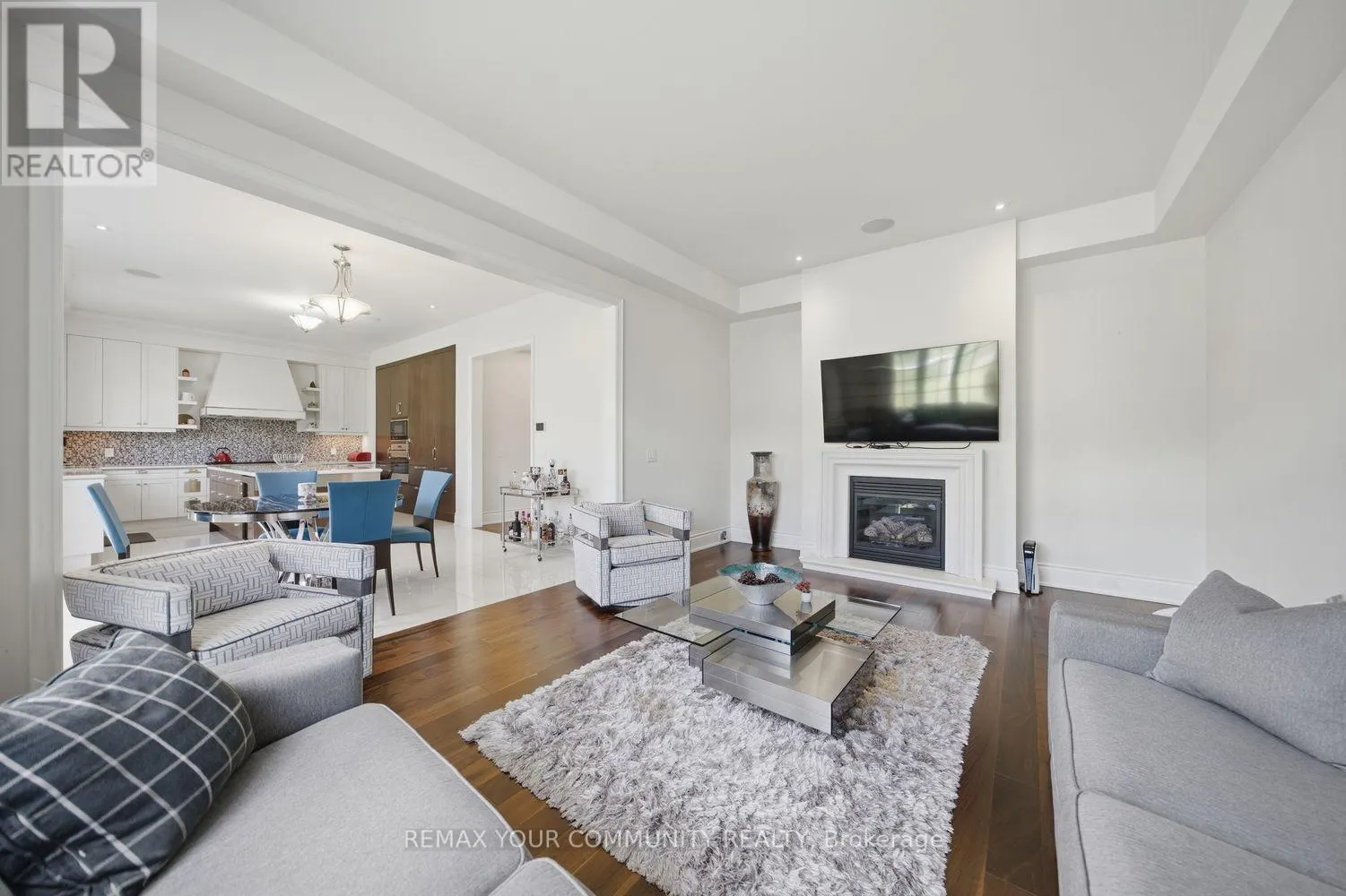 35 ANNSLEYWOOD COURT
