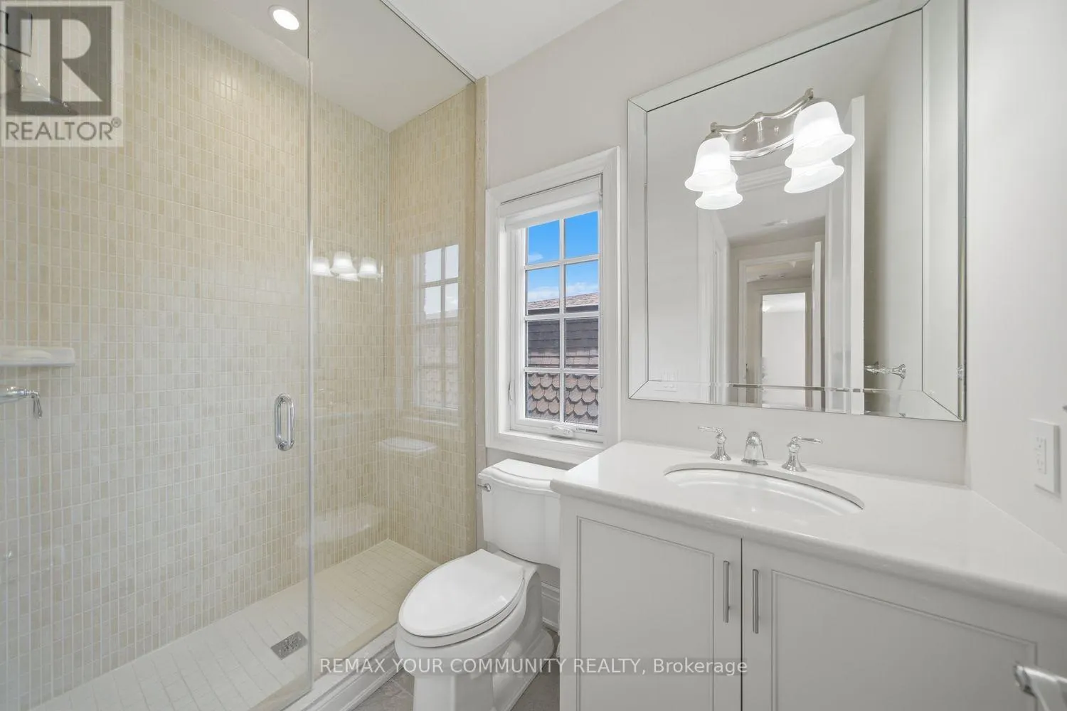 35 ANNSLEYWOOD COURT