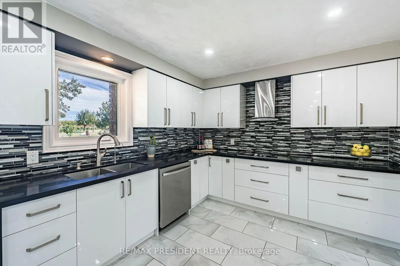 3077 ADJALA TECUMSETH TOWNLINE