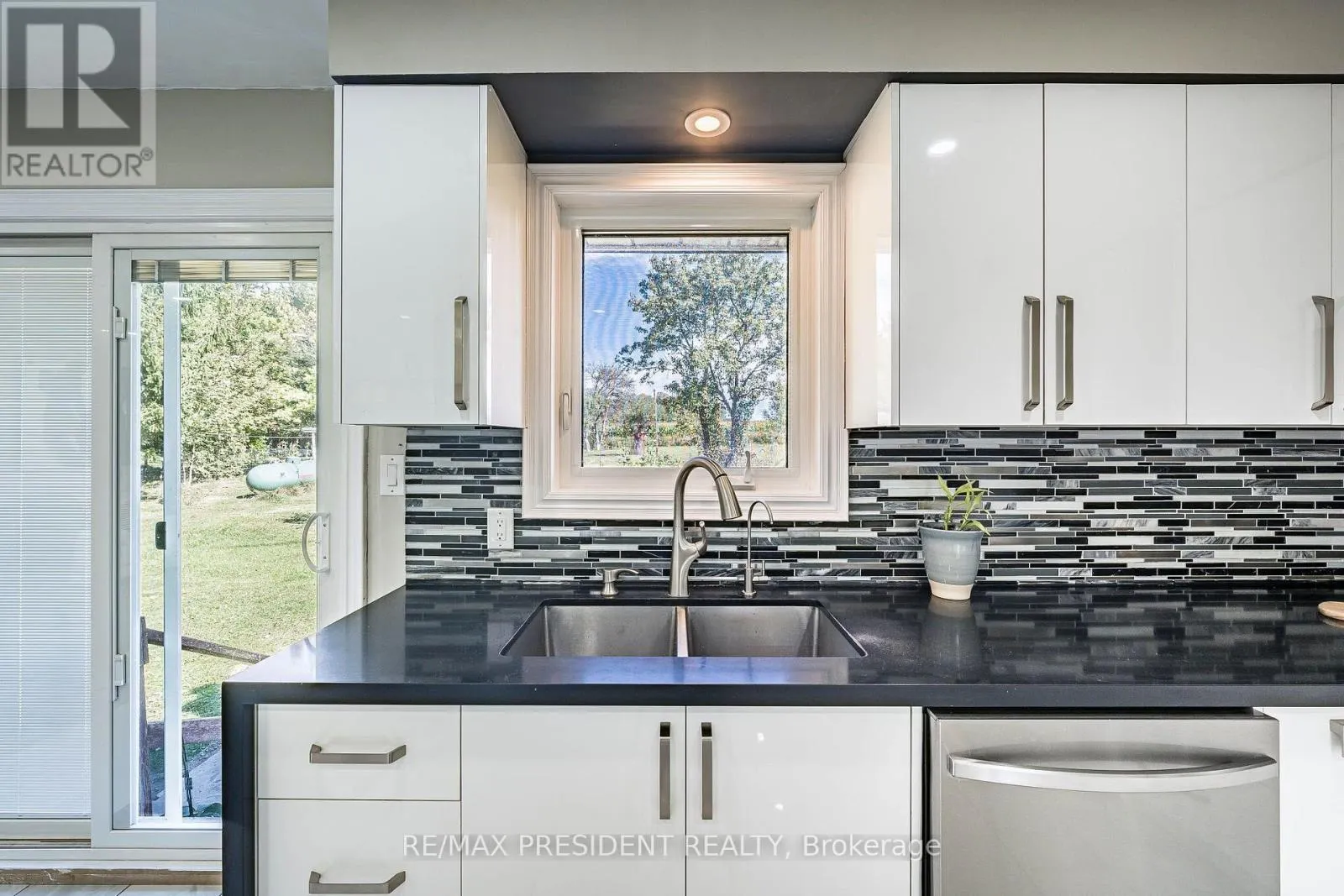 3077 ADJALA TECUMSETH TOWNLINE