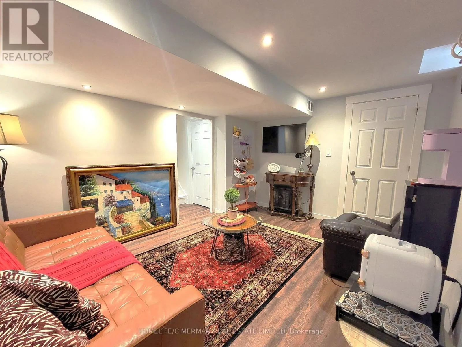 256 MCBRIDE CRESCENT