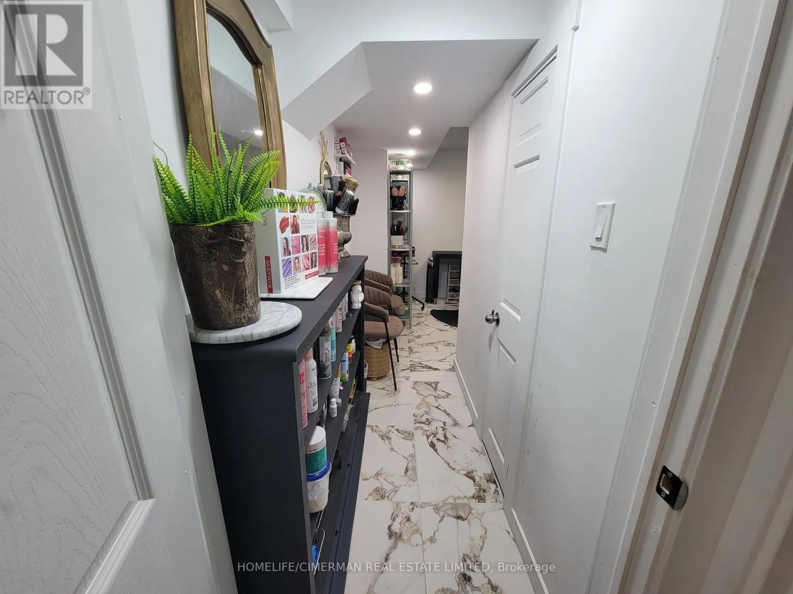 256 MCBRIDE CRESCENT