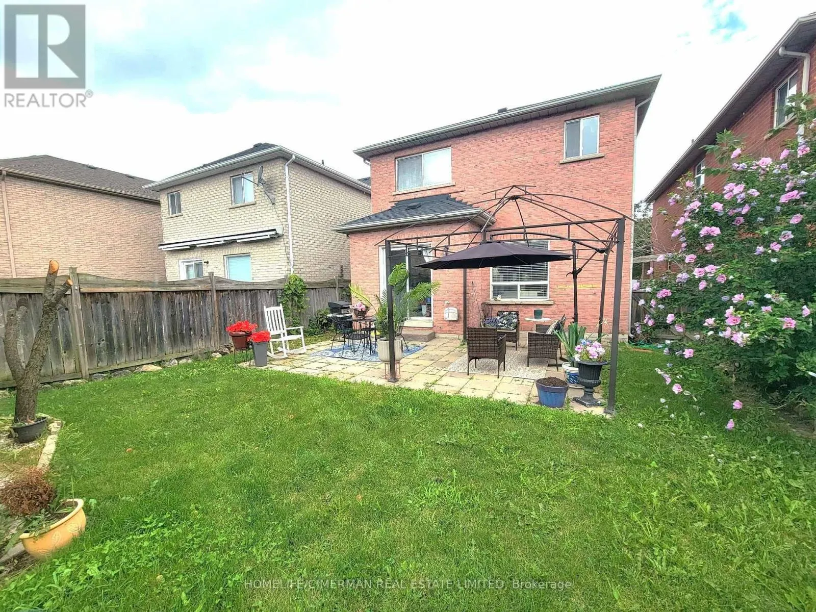 256 MCBRIDE CRESCENT