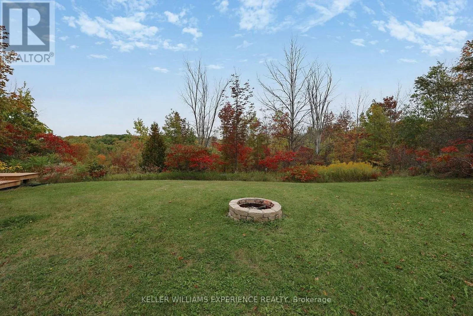 2 ALGONQUIN HEIGHTS COURT