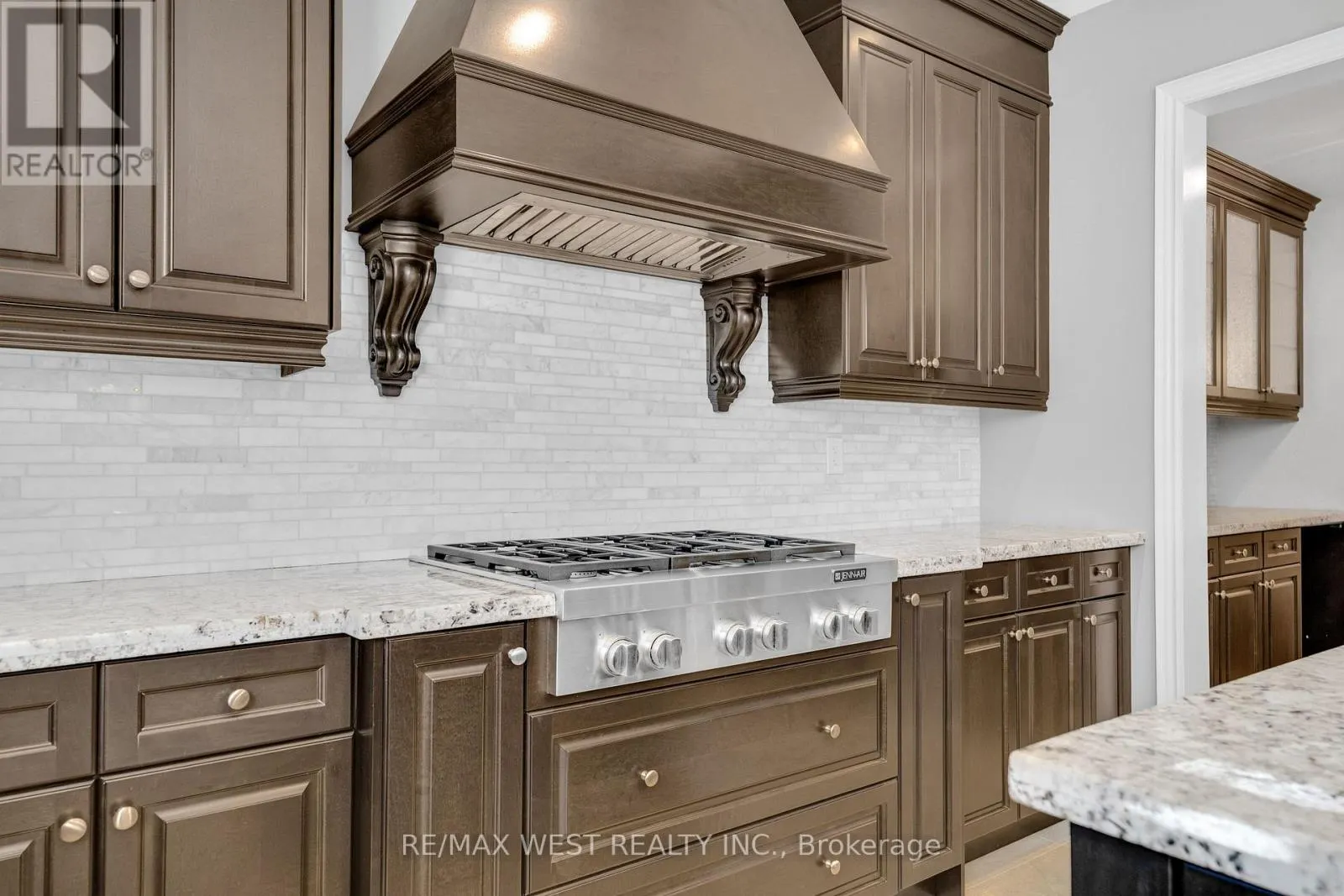 8 CHAPEL GULLY TRAIL