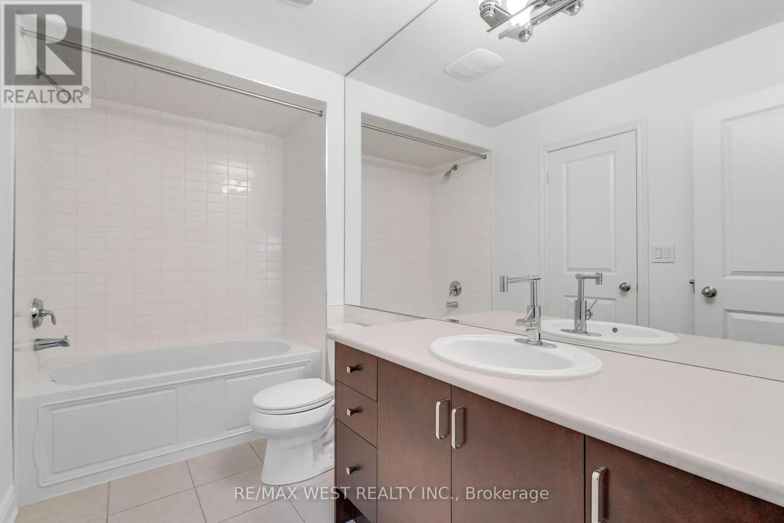 8 CHAPEL GULLY TRAIL