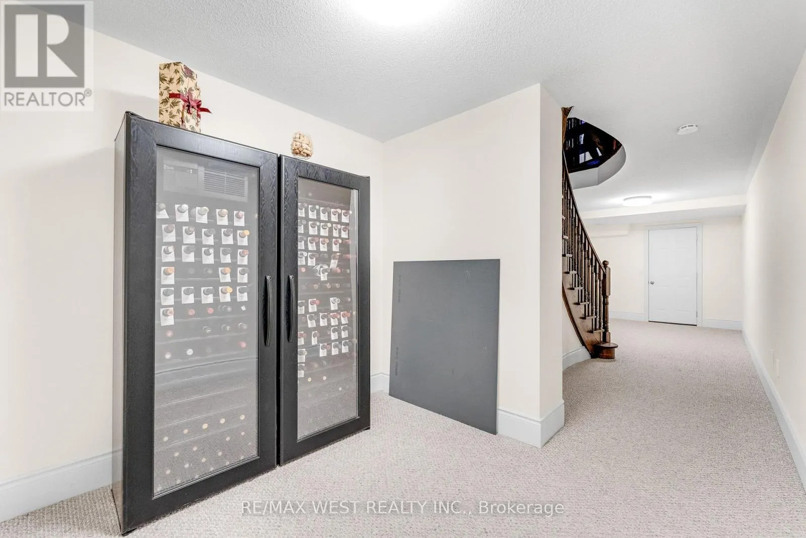 8 CHAPEL GULLY TRAIL