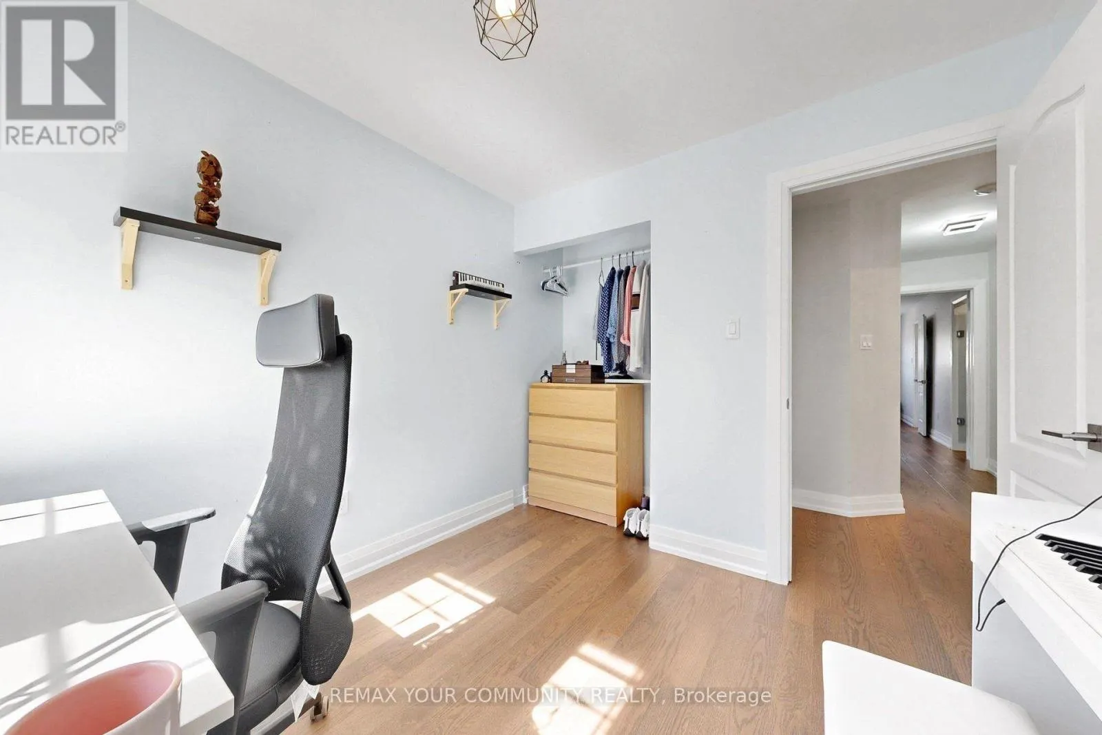 64 MUGFORD ROAD
