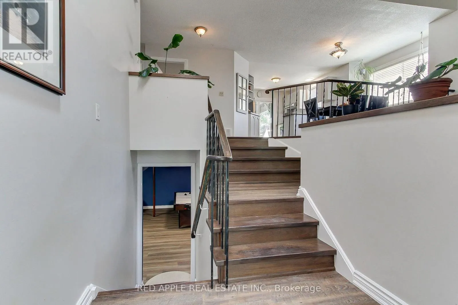 2277 SCYTHES STREET
