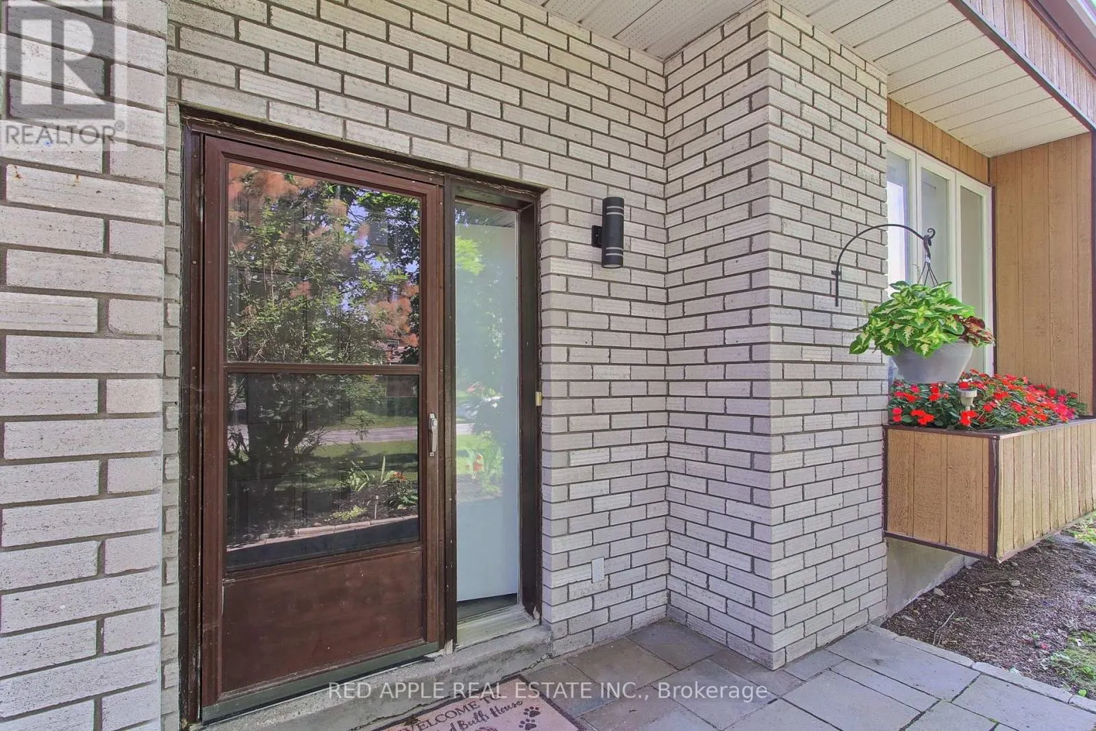2277 SCYTHES STREET