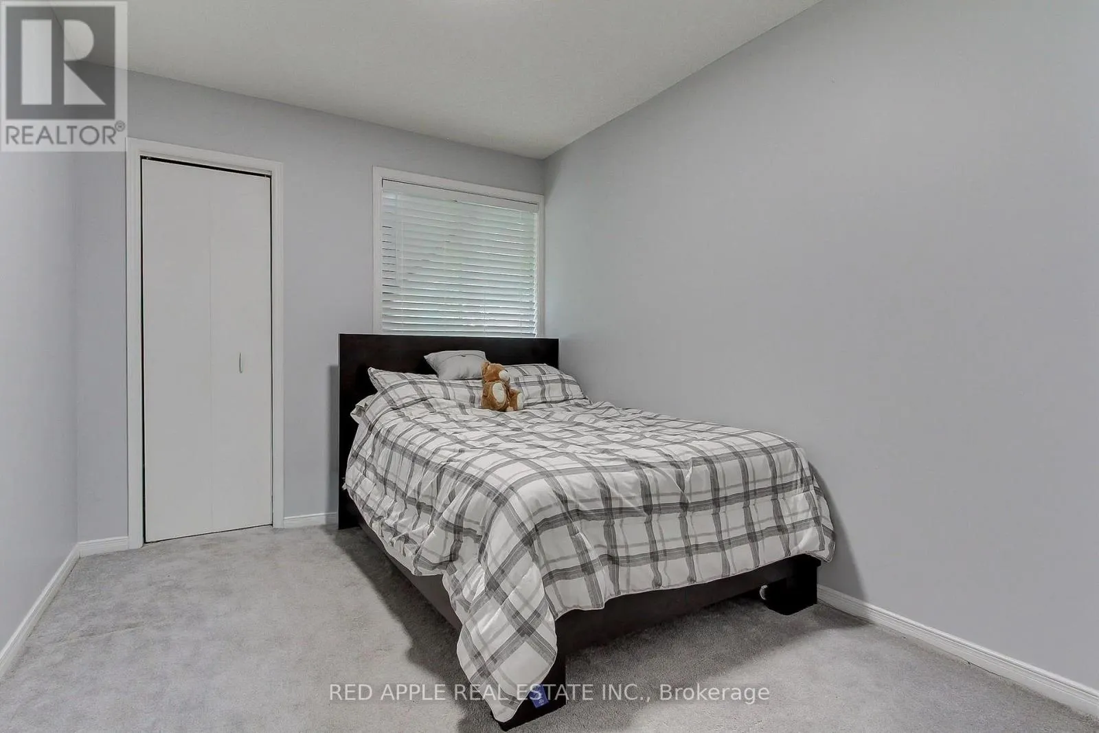 2277 SCYTHES STREET