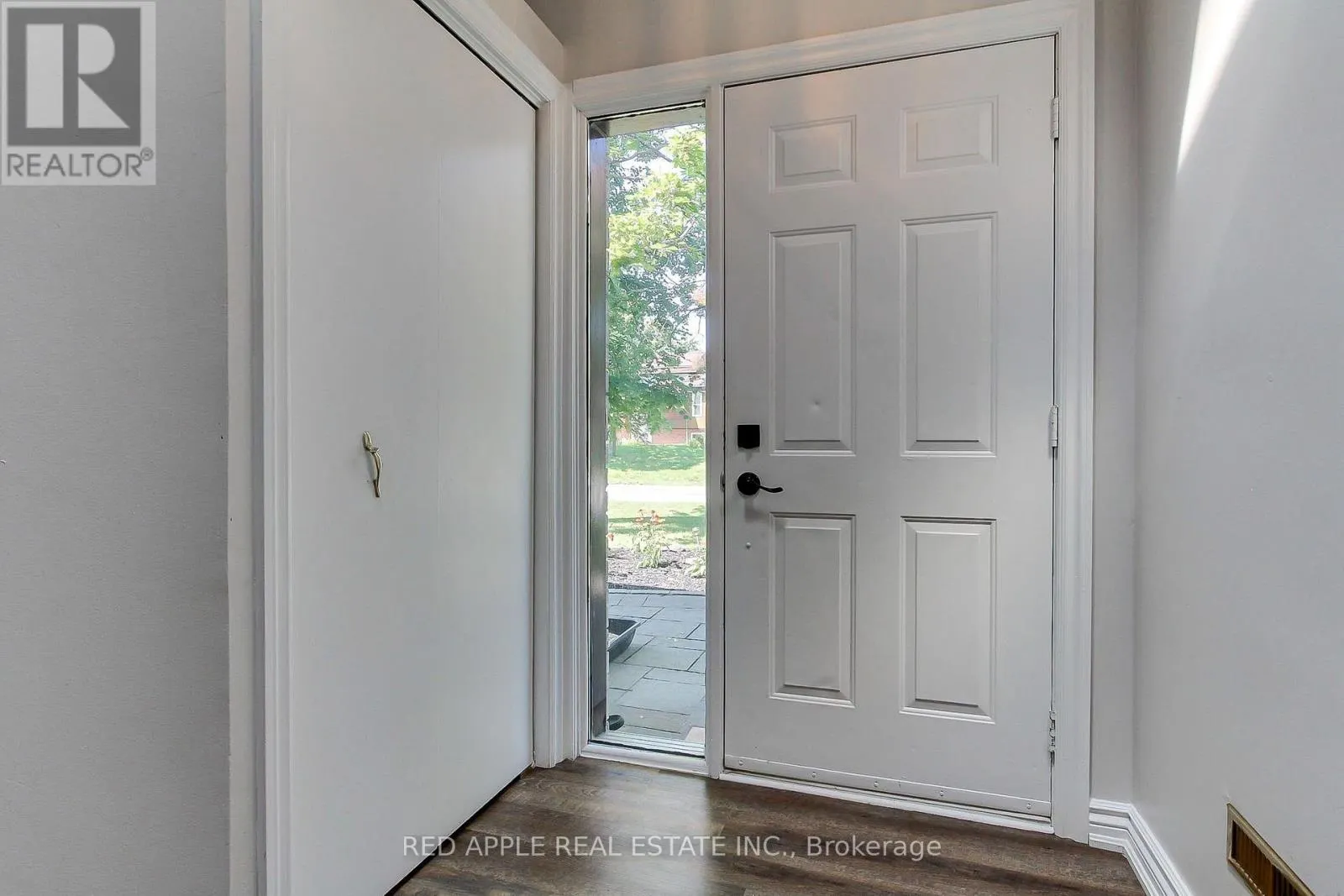 2277 SCYTHES STREET
