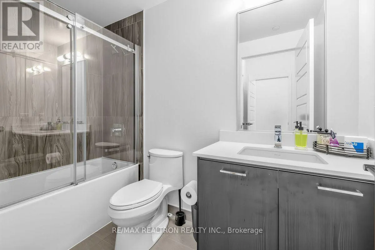 456 - 415 SEA RAY AVENUE