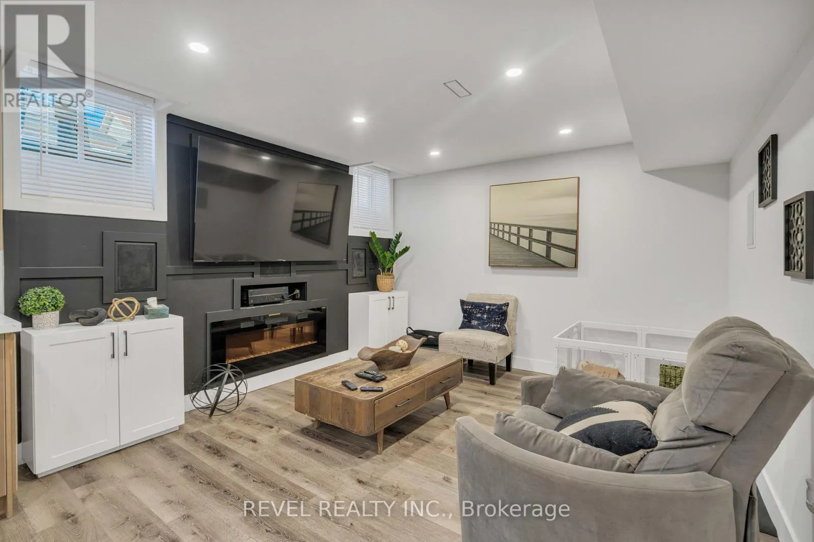 6 MCKAY AVENUE