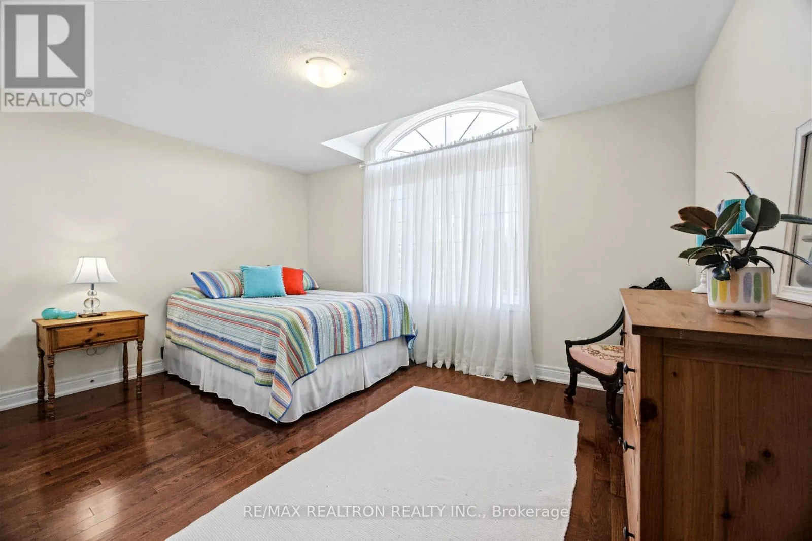1158 QUAKER TRAIL
