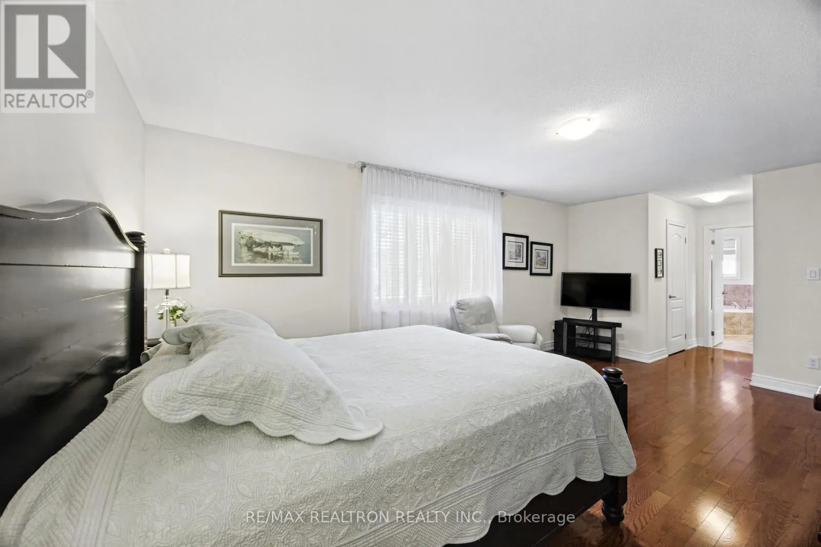 1158 QUAKER TRAIL