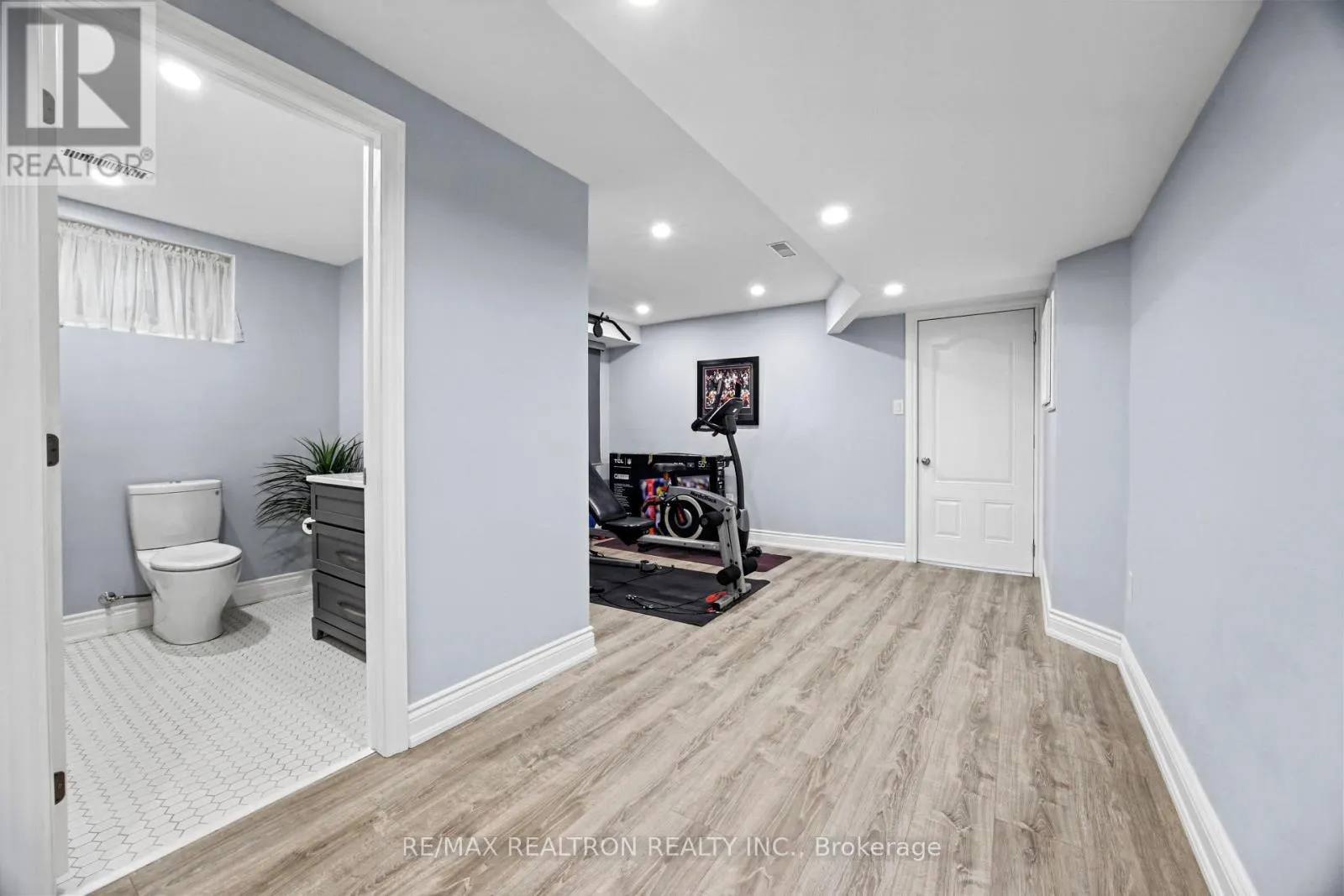1158 QUAKER TRAIL