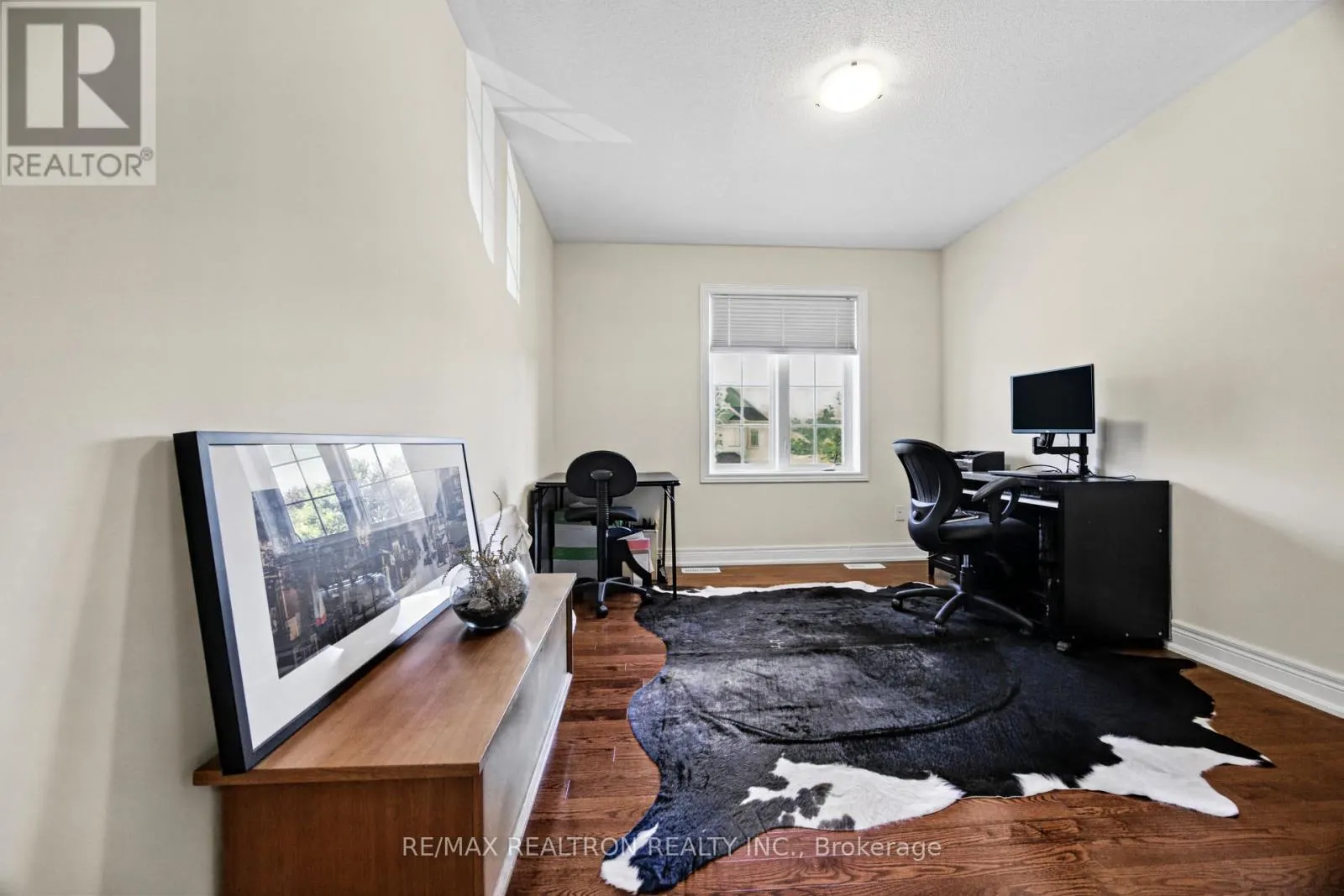 1158 QUAKER TRAIL
