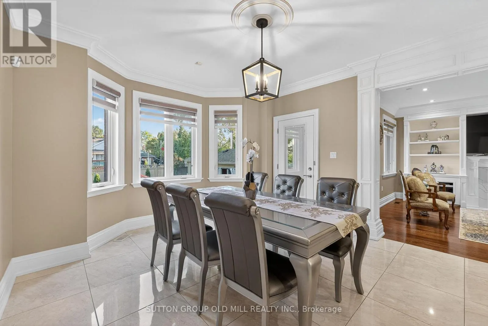 7 COUSINS DRIVE