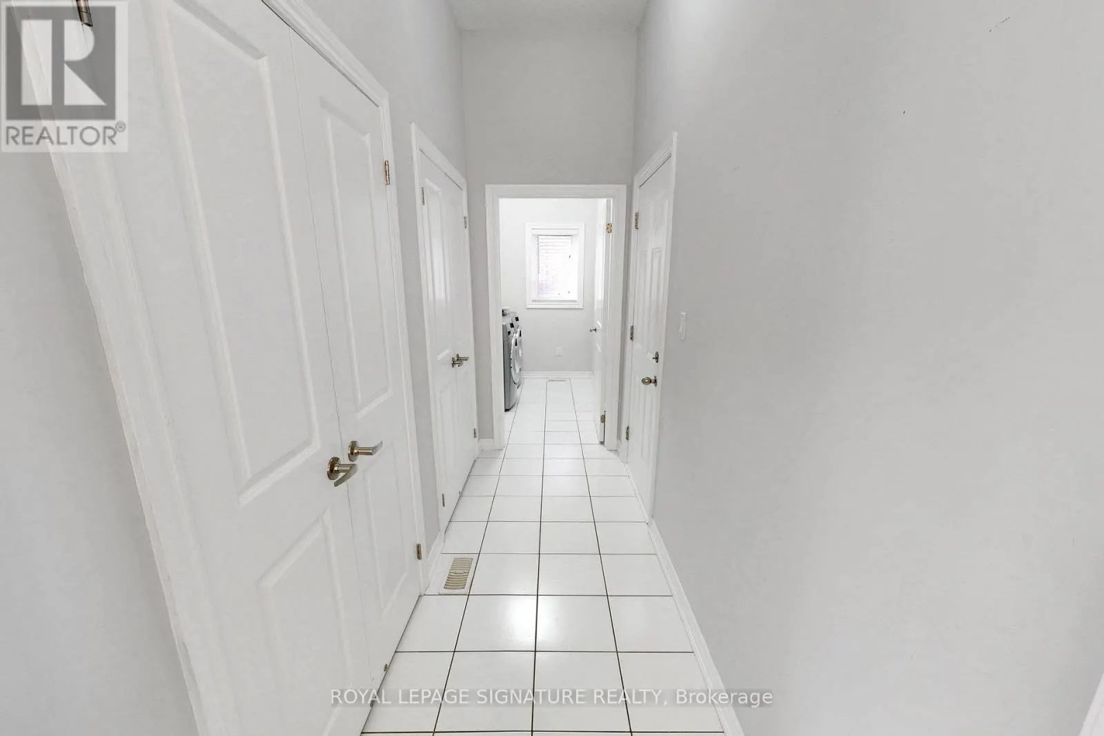 39 DOWLING ROAD