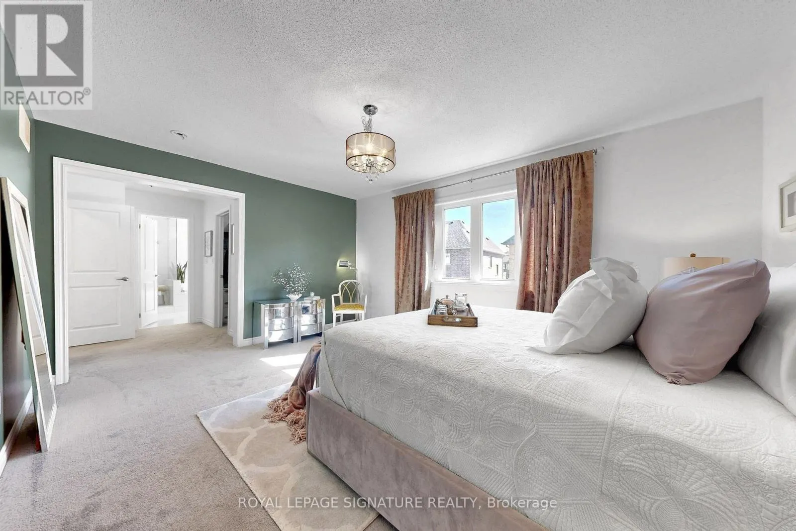39 DOWLING ROAD