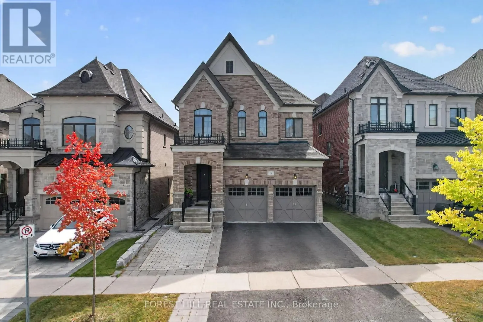 18 HACKWOOD CRESCENT