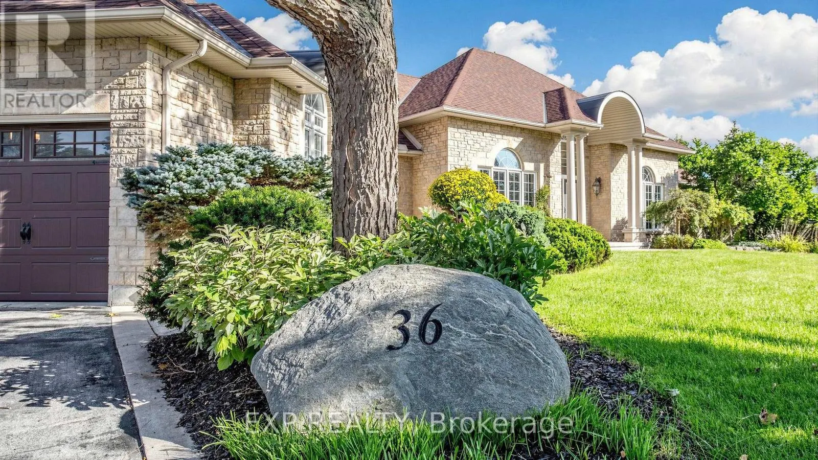 36 MAPLEHYRN AVENUE