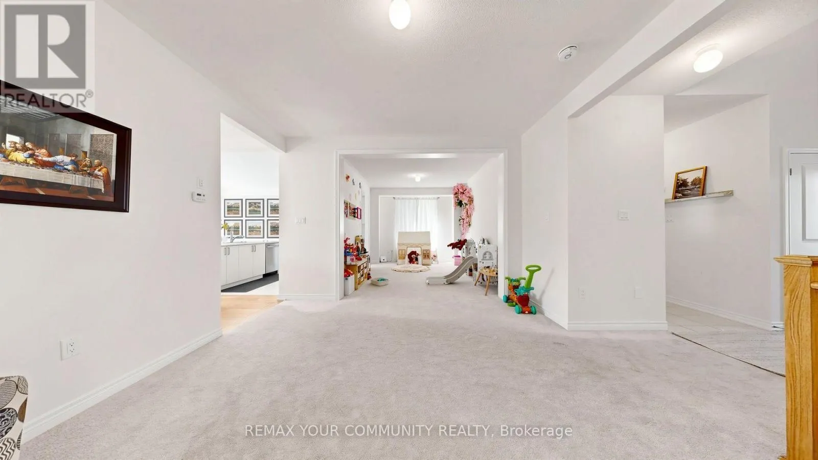 32 BAYCROFT BOULEVARD