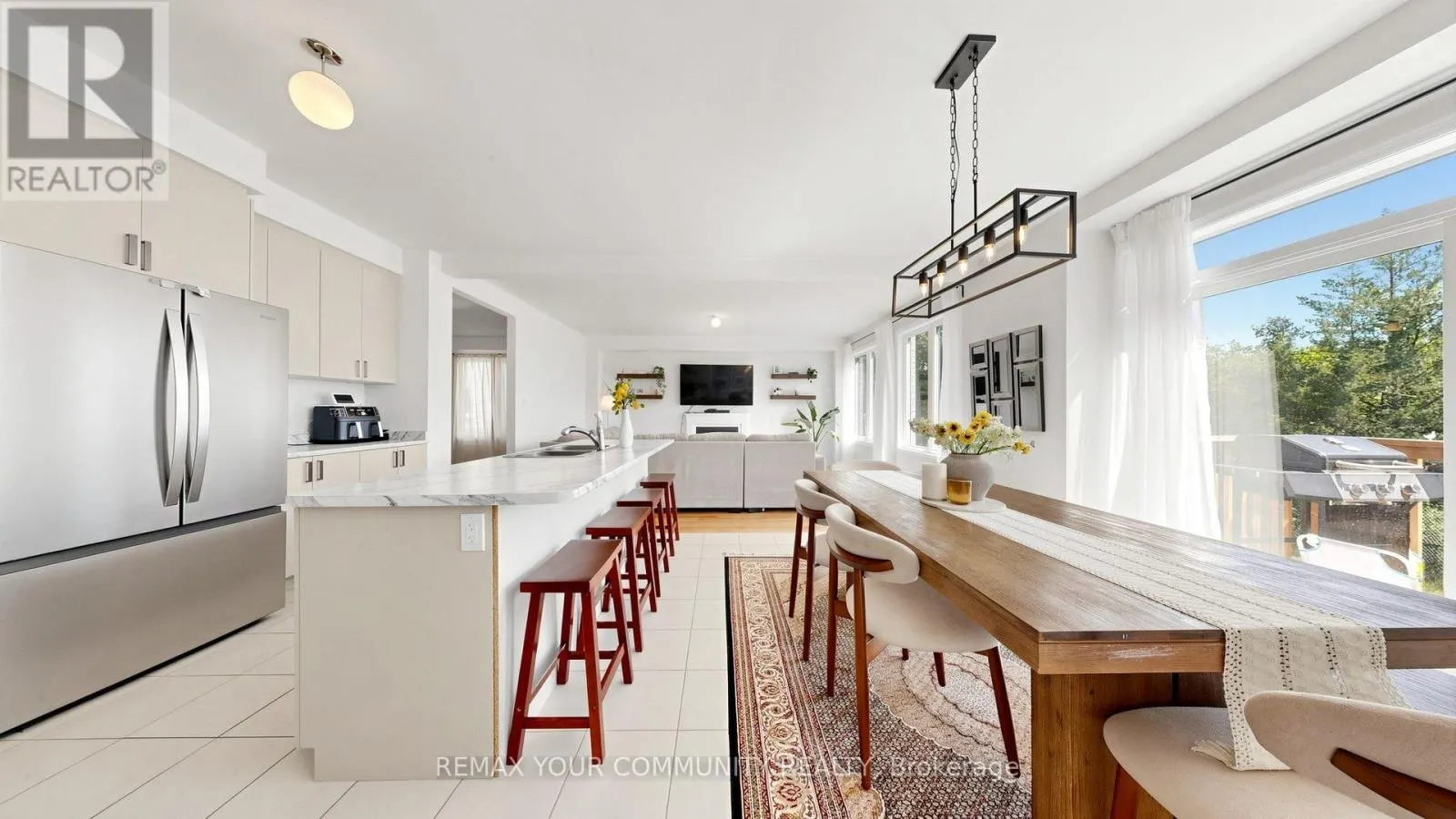 32 BAYCROFT BOULEVARD